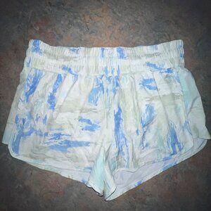 DSG High-Rise‎ Stride Shorts,  Large, Light Blue Patter